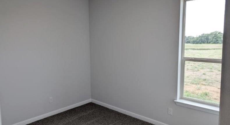 956 Traction Trail Cleburne, TX 76031 - Photo 9 of 15 a small space with a window