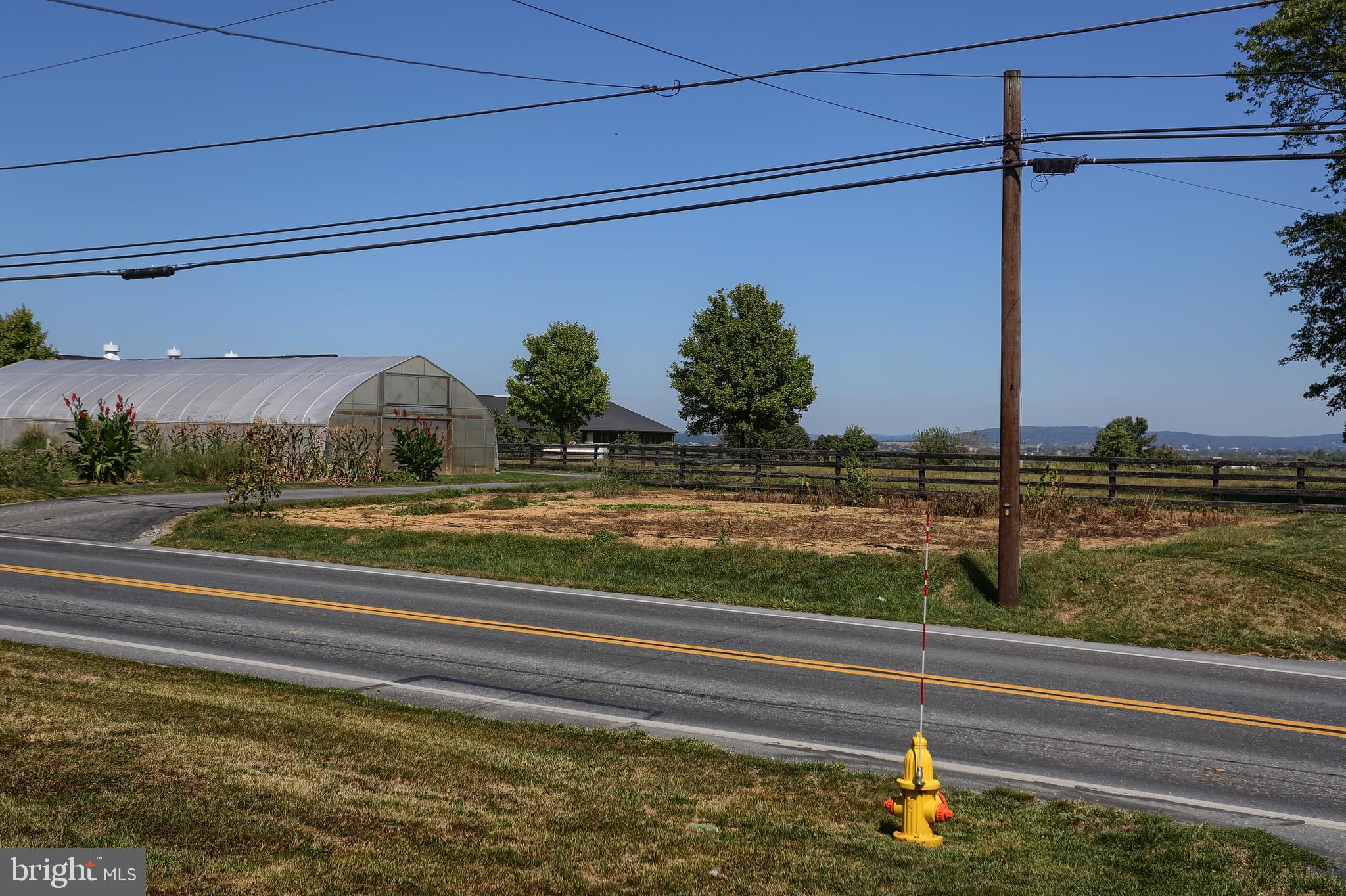 92 Quarry Road Leola, PA 17540 - Photo 2 of 32