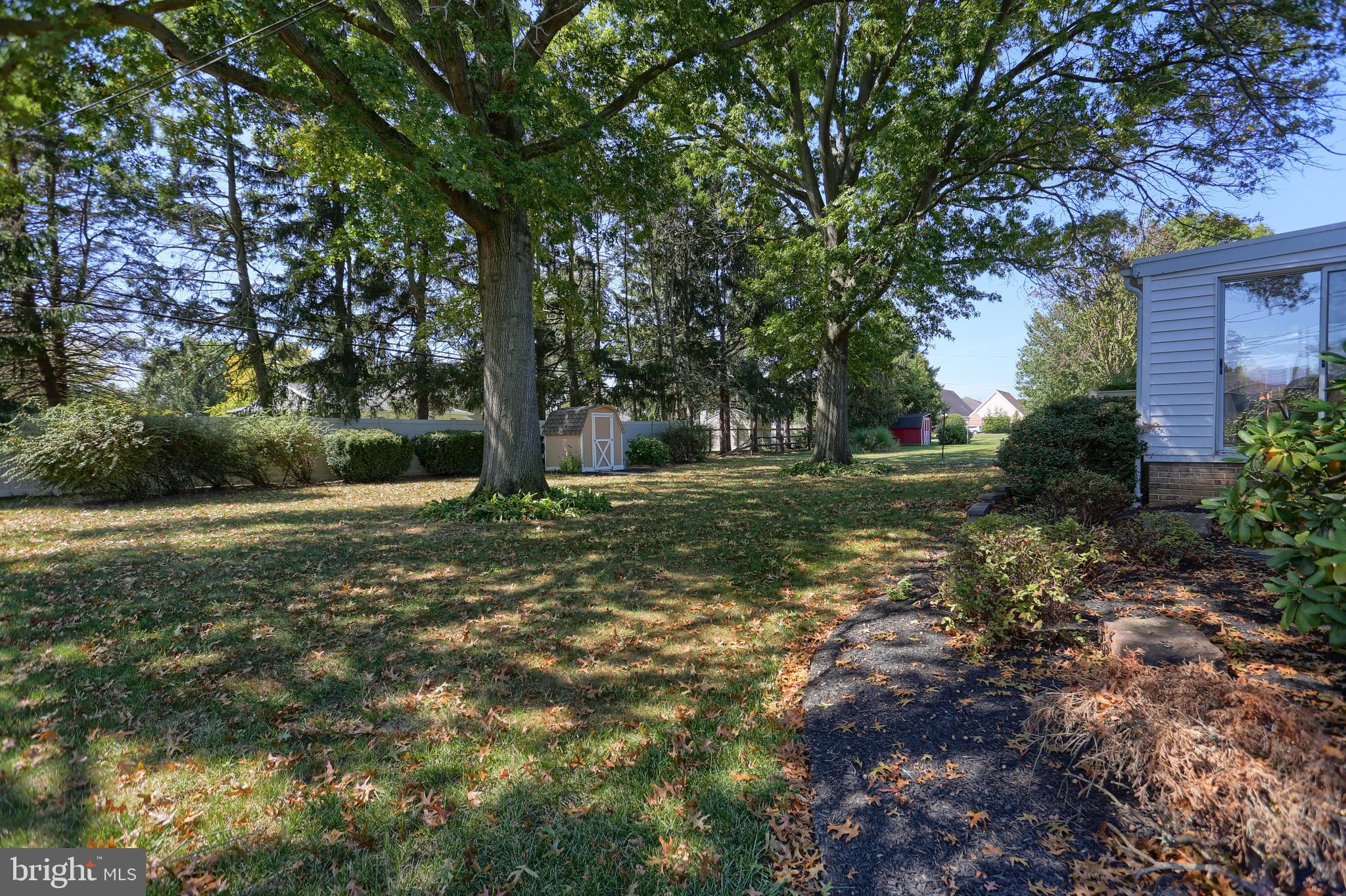 92 Quarry Road Leola, PA 17540 - Photo 5 of 32