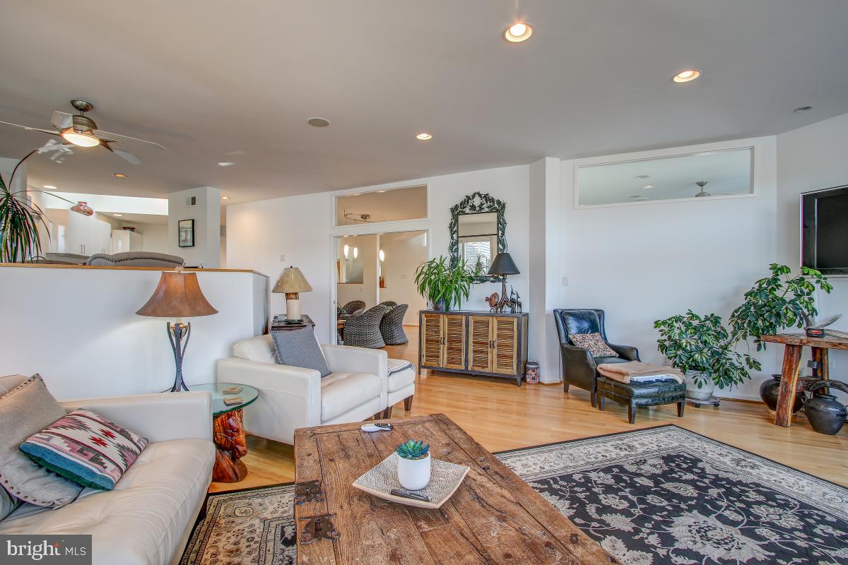 2258 Compass Point Lane Reston, VA 20191 - Photo 14 of 54
