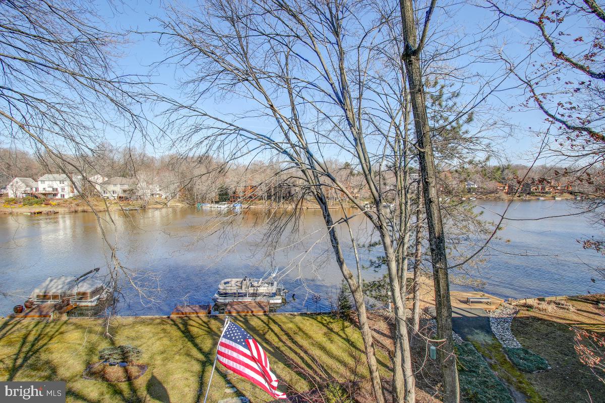2258 Compass Point Lane Reston, VA 20191 - Photo 15 of 54 This view could be yours year-round!