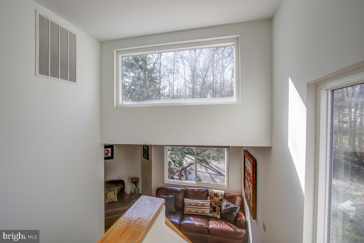 2258 Compass Point Lane Reston, VA 20191 - Photo 37 of 54