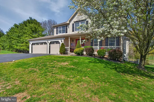 $550,000 | 381 Benyou Lane, New Cumberland, PA 17070