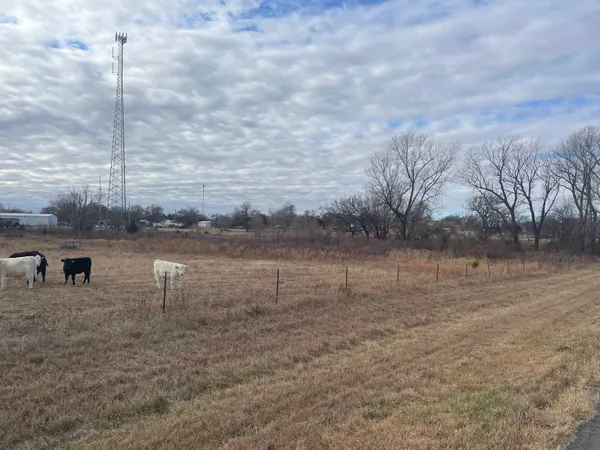$49,000 | 0 Northeast 150th Street, Cassoday, KS 66842