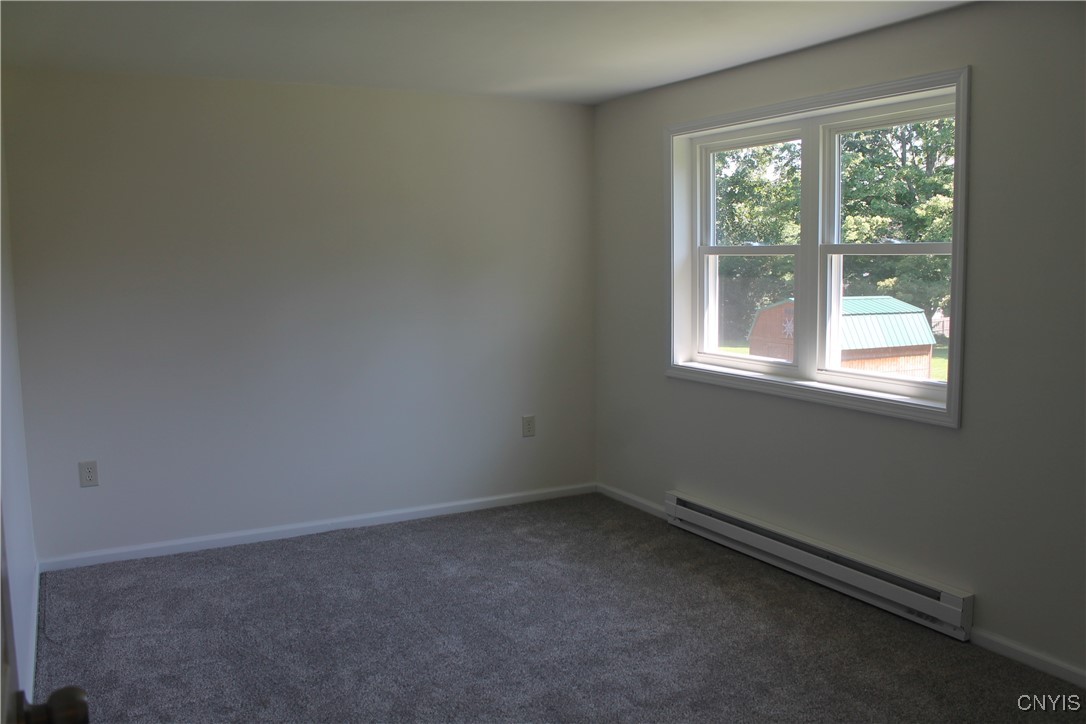 111 Willowcrest Drive Elbridge, NY 13060 - Photo 27 of 44 Primary bedroom