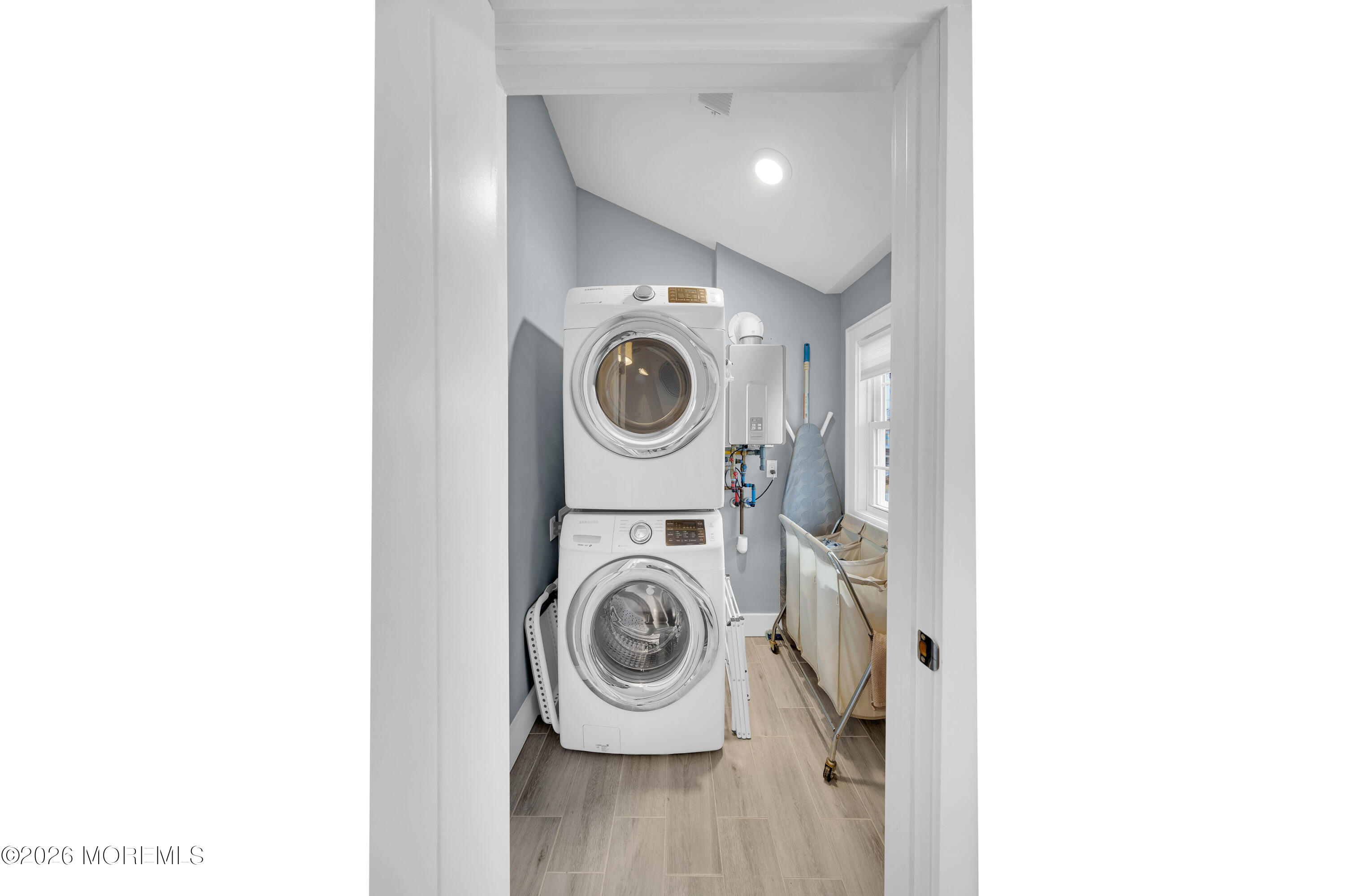 97 Bay View Drive Brick, NJ 08723 - Photo 42 of 65 a utility room with dryer and washer