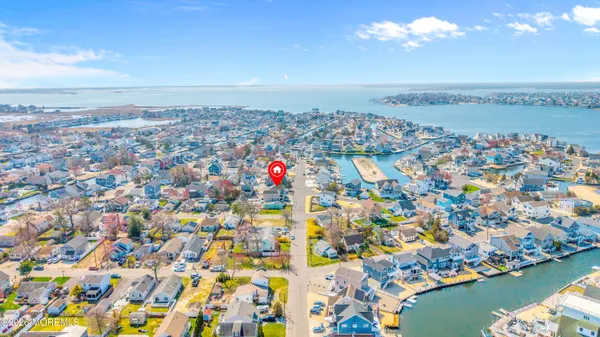 $769,900 | 97 Bay View Drive, Brick, NJ 08723