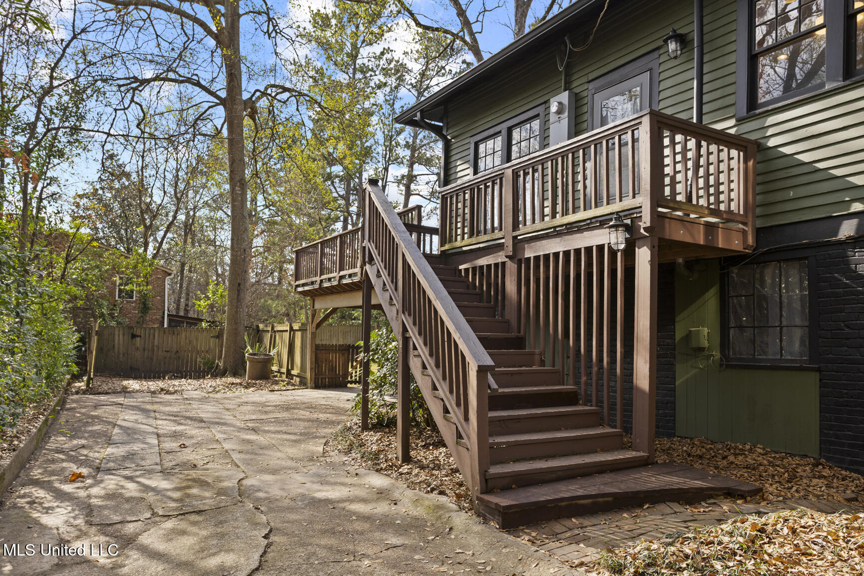 1417 Poplar Boulevard Jackson, MS 39202 - Photo 5 of 48 1417 Poplar-46