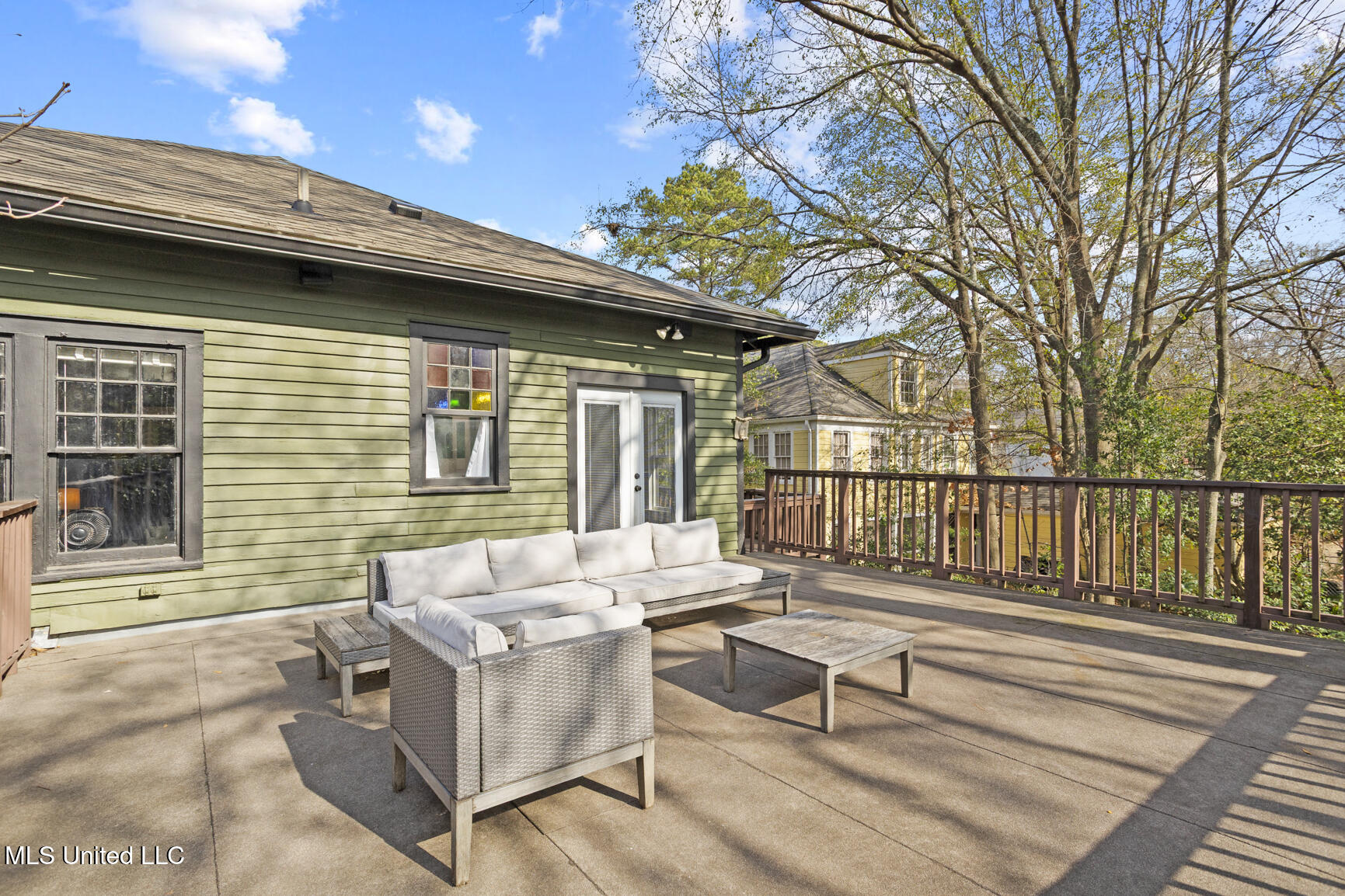 1417 Poplar Boulevard Jackson, MS 39202 - Photo 10 of 48 1417 Poplar-44