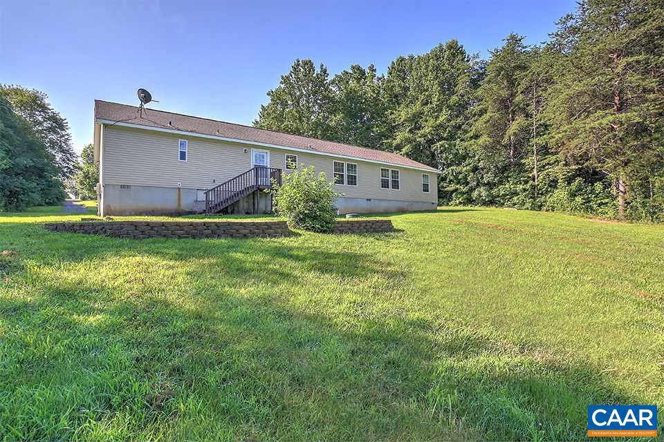 4405 Ridge Road Barboursville, VA 22923 - Photo 6 of 27 Gallery Image 6