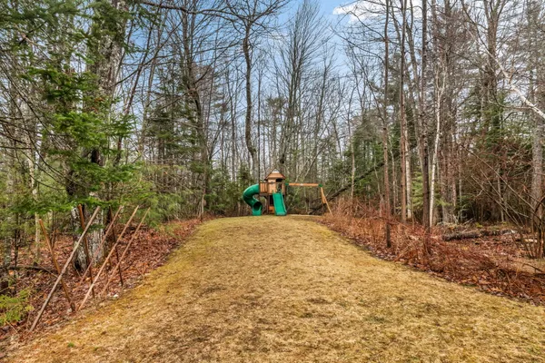 $729,000 | 12 Surrey Lane, Hampden, ME 04444