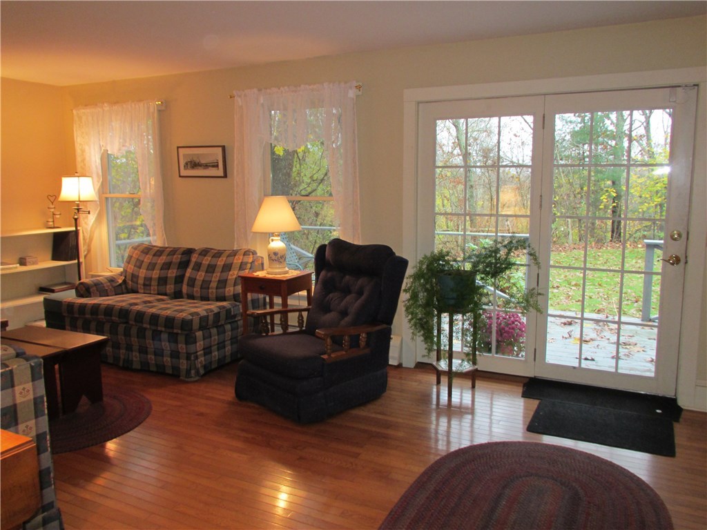 1280 Post Road South Kingstown, RI 02879 - Photo 14 of 38 Gallery Image 14