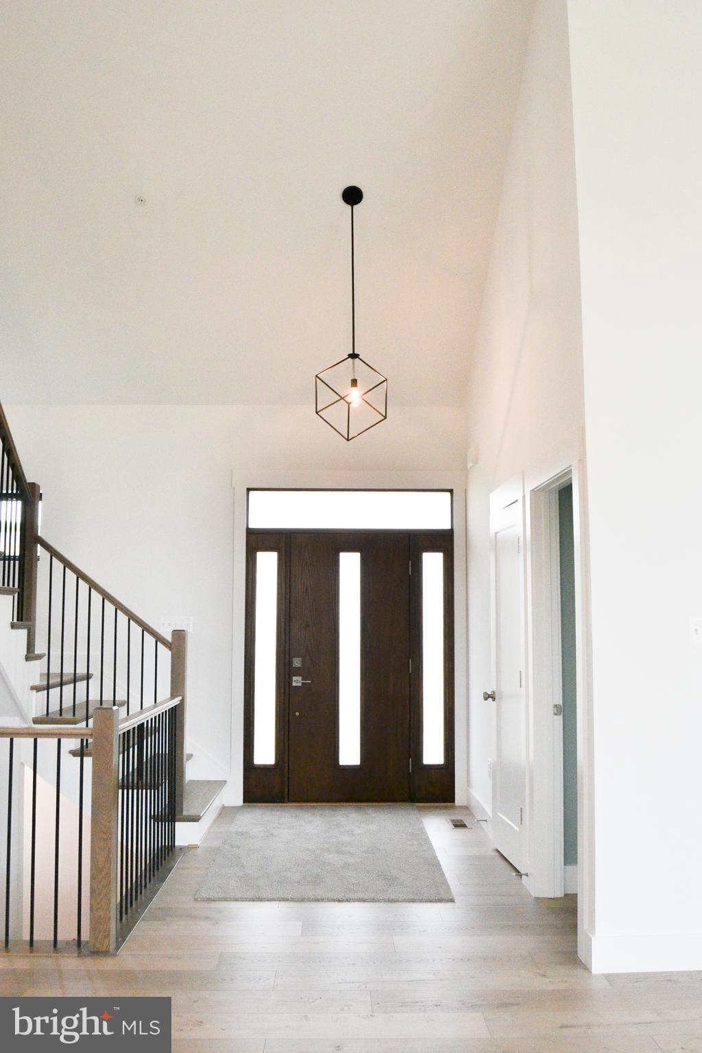 3305 Nicholson Road Westminster, MD 21157 - Photo 3 of 23 Light filled entryway.