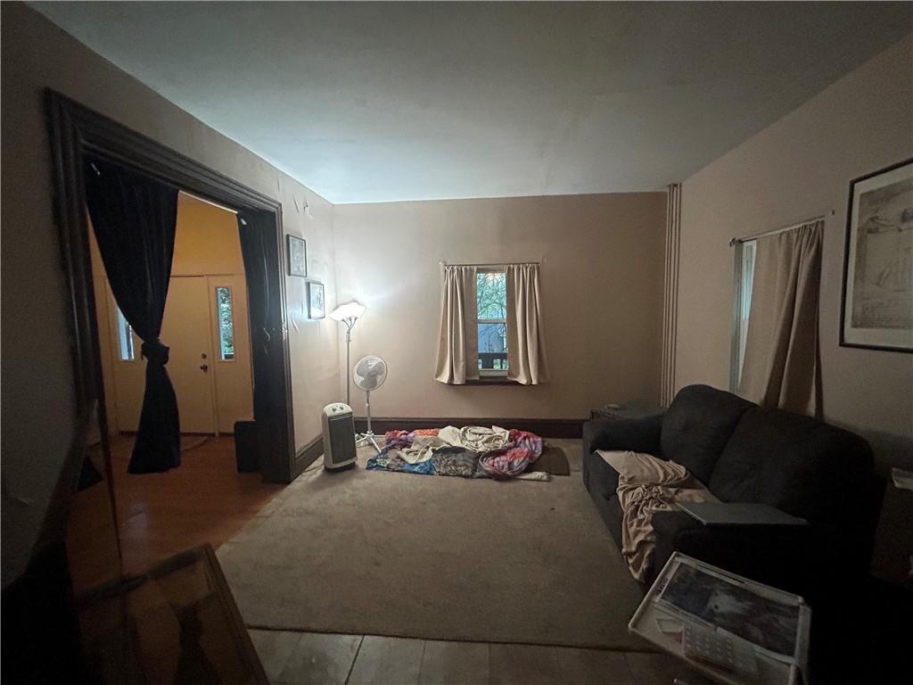 409 Prospect Avenue Donora, PA 15033 - Photo 4 of 17