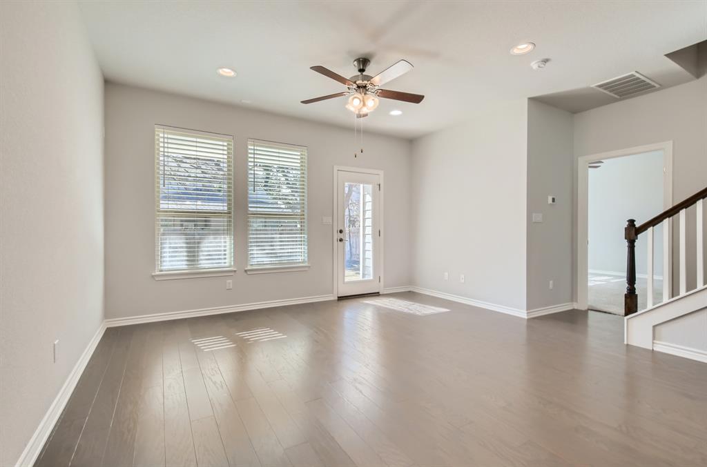 1912 Turtle Bay Loop Leander, TX 78641 - Photo 3 of 16 Gallery Image 3