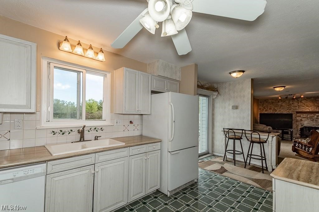 9335 Root Road North Ridgeville, OH 44039 - Photo 9 of 29 Gallery Image 9