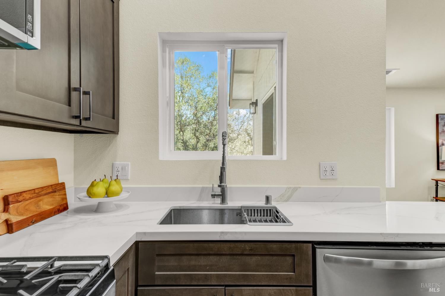 19331 Moon Ridge Road Hidden Valley Lake, CA 95467 - Photo 18 of 69 Gallery Image 18