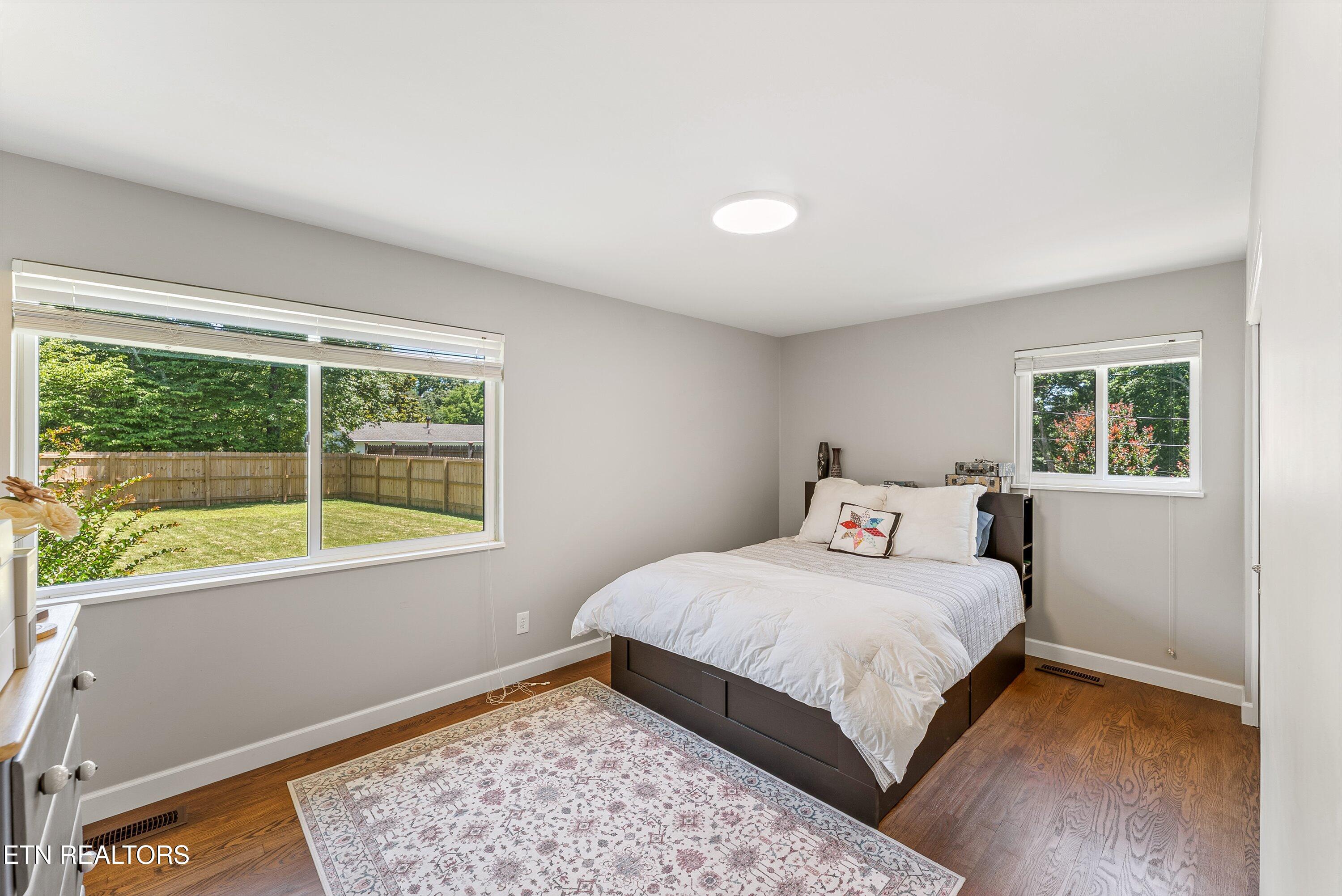 101 Wayne Place Oak Ridge, TN 37830 - Photo 20 of 43 56-Bedroom 3 A1