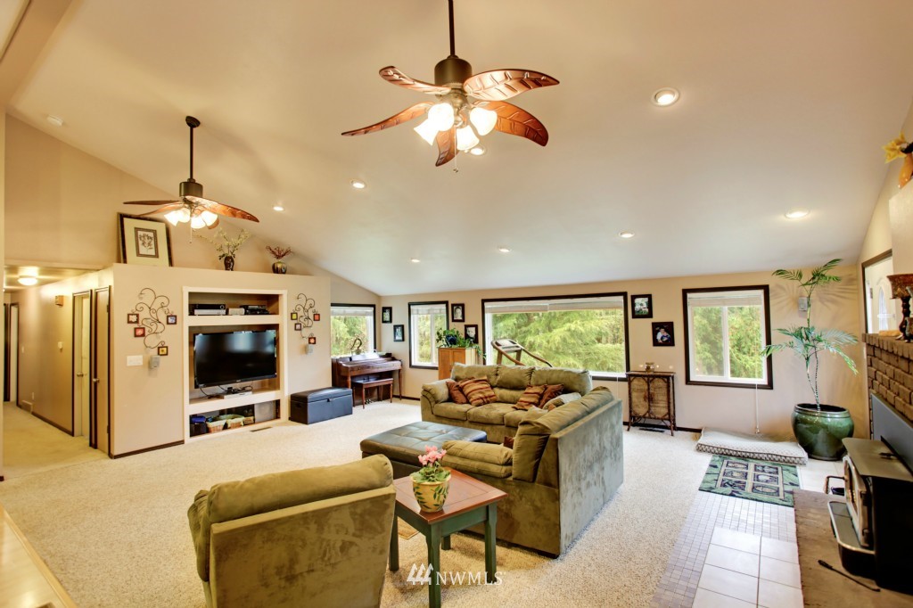 4905 Storm Lake Road Snohomish, WA 98290 - Photo 2 of 15 Gallery Image 2