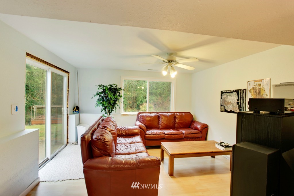 4905 Storm Lake Road Snohomish, WA 98290 - Photo 12 of 15 Gallery Image 12