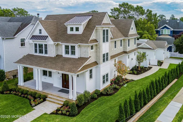 $4,495,000 | 510 Beacon Boulevard, Sea Girt, NJ 08750