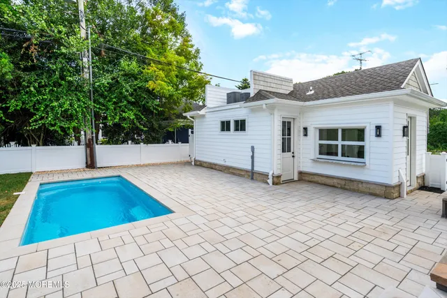 $4,675,000 | 510 Beacon Boulevard, Sea Girt, NJ 08750