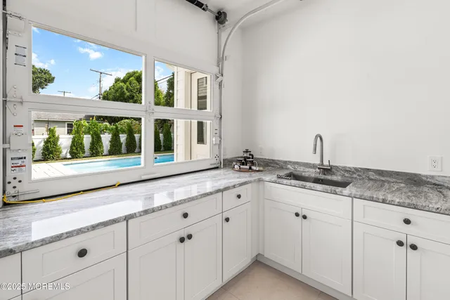 $4,675,000 | 510 Beacon Boulevard, Sea Girt, NJ 08750