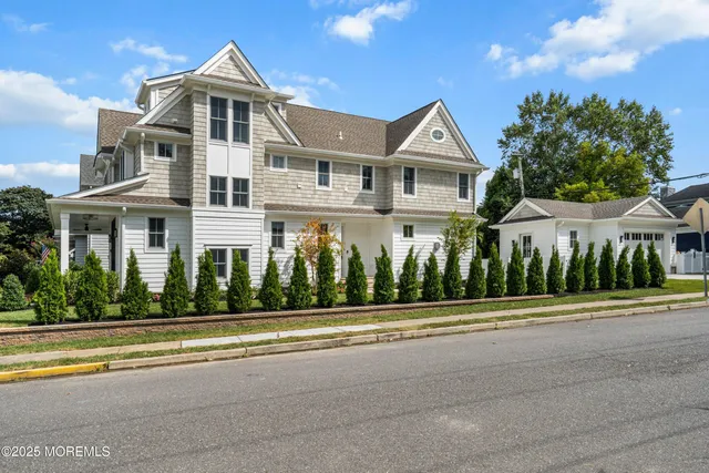 $4,675,000 | 510 Beacon Boulevard, Sea Girt, NJ 08750