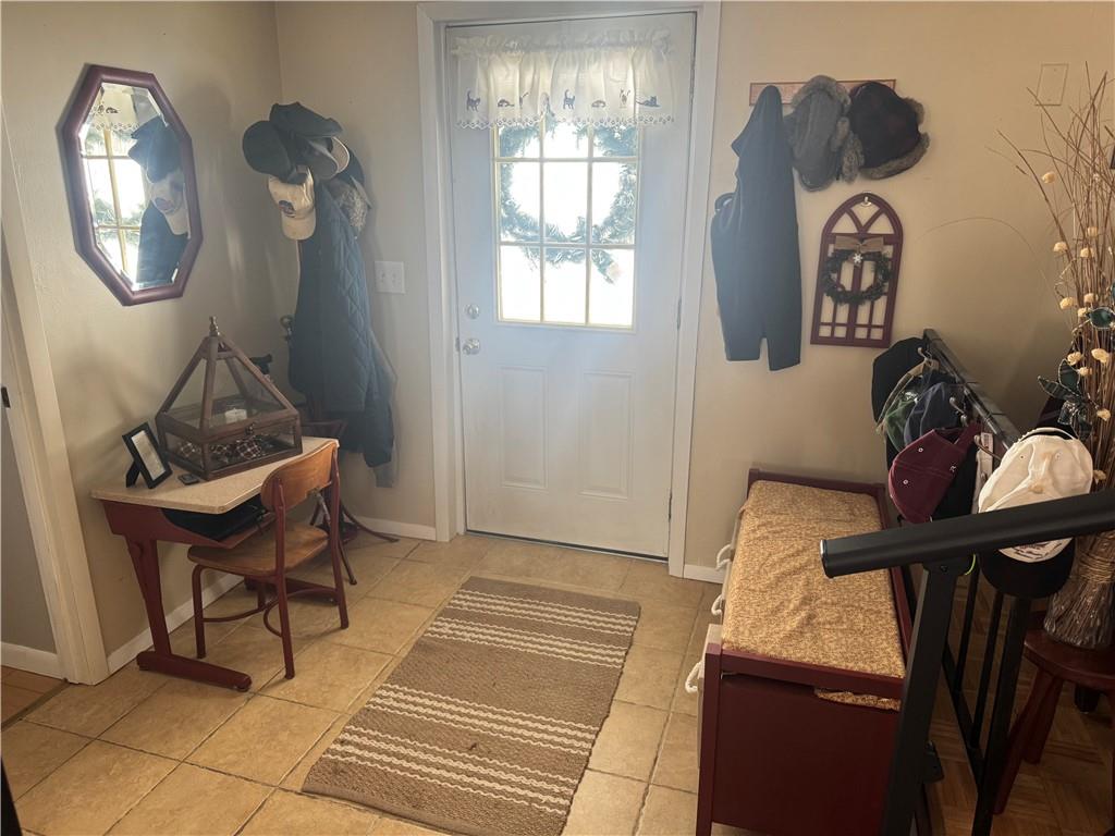 189 Hicks Road Renfrew, PA 16053 - Photo 6 of 23