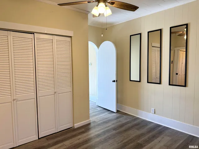 $270,000 | 1103 West Boulevard Street, Unit A & B, Marion, IL 62959