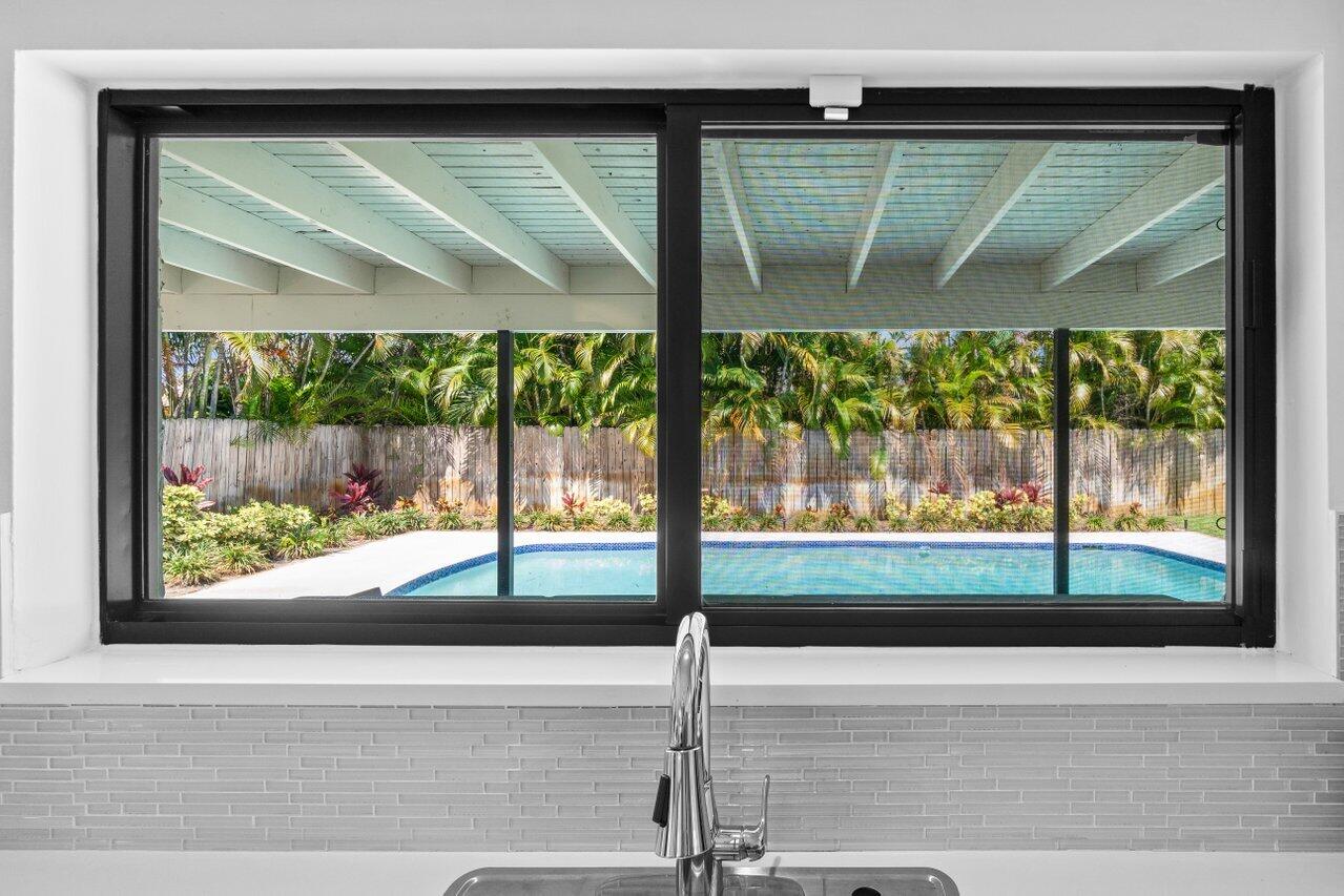 17725 Briar Patch Trail Boca Raton, FL 33487 - Photo 17 of 35 013-17725BriarPatchTrail-BocaRaton-FL-33