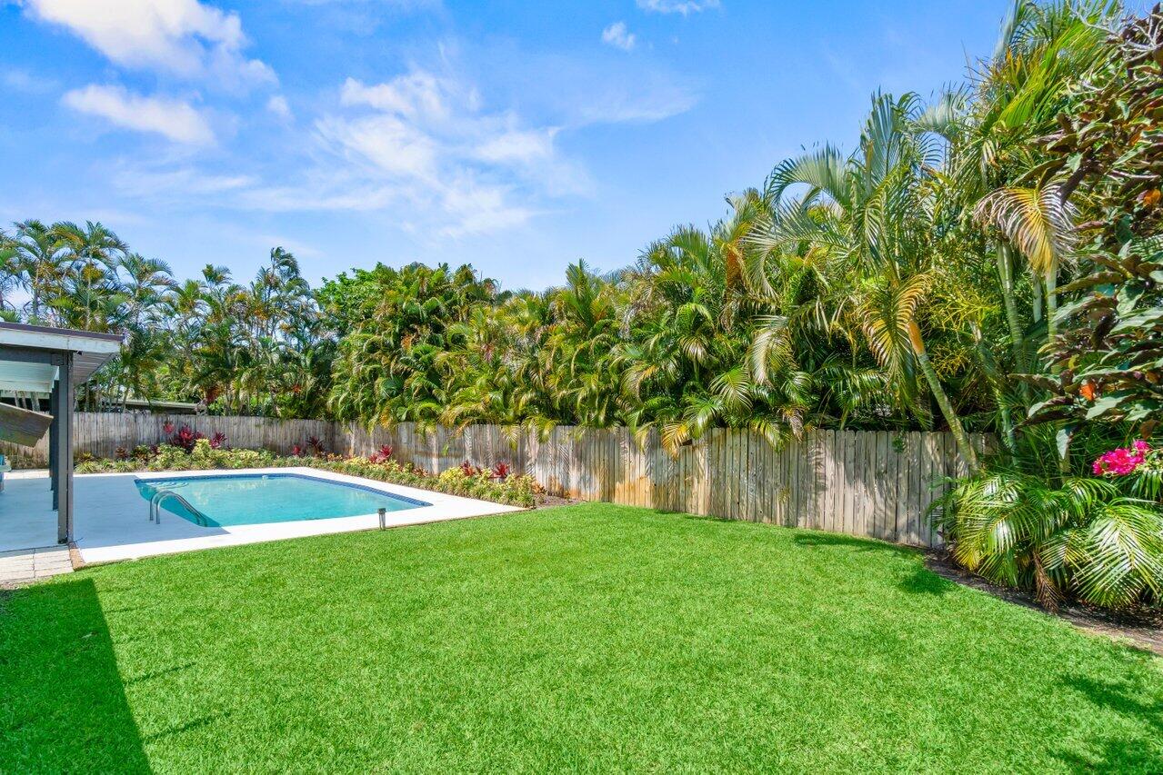 17725 Briar Patch Trail Boca Raton, FL 33487 - Photo 31 of 35 033-17725BriarPatchTrail-BocaRaton-FL-33