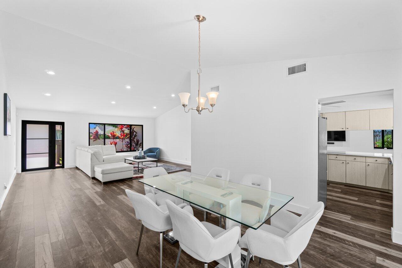 17725 Briar Patch Trail Boca Raton, FL 33487 - Photo 10 of 35 022-17725BriarPatchTrail-BocaRaton-FL-33