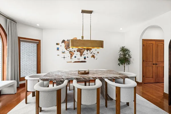 $1,599,900 | 1944 Chinook Drive, Duluth, MN 55811