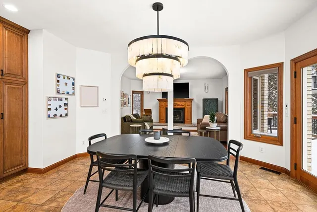 $1,599,900 | 1944 Chinook Drive, Duluth, MN 55811