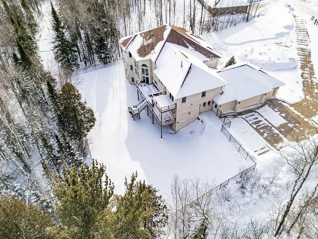$1,599,900 | 1944 Chinook Drive, Duluth, MN 55811