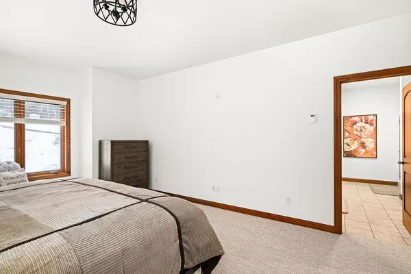 $1,599,900 | 1944 Chinook Drive, Duluth, MN 55811