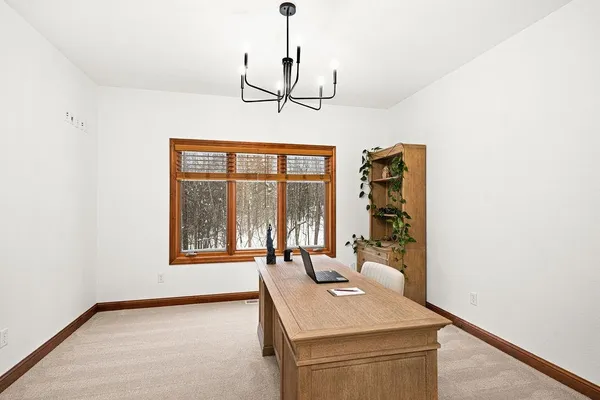 $1,599,900 | 1944 Chinook Drive, Duluth, MN 55811