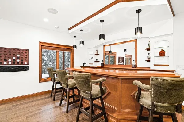 $1,599,900 | 1944 Chinook Drive, Duluth, MN 55811