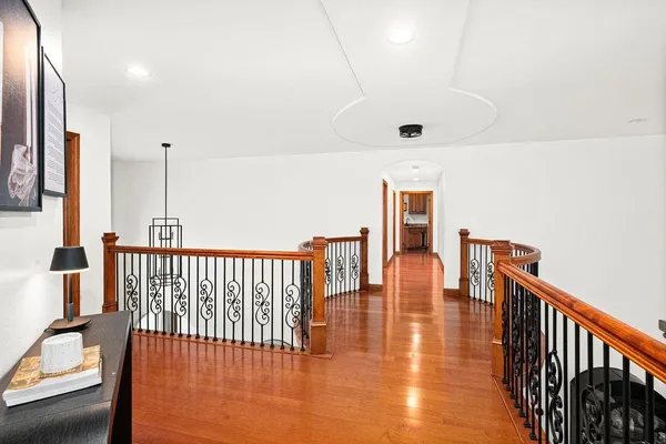 $1,599,900 | 1944 Chinook Drive, Duluth, MN 55811