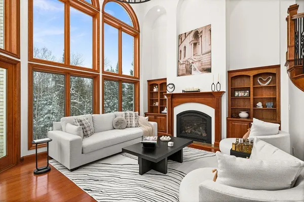 $1,599,900 | 1944 Chinook Drive, Duluth, MN 55811