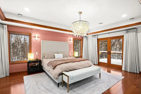 $1,599,900 | 1944 Chinook Drive, Duluth, MN 55811