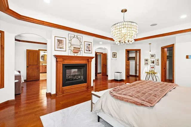 $1,599,900 | 1944 Chinook Drive, Duluth, MN 55811