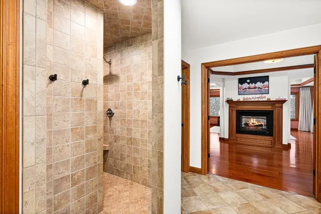 $1,599,900 | 1944 Chinook Drive, Duluth, MN 55811