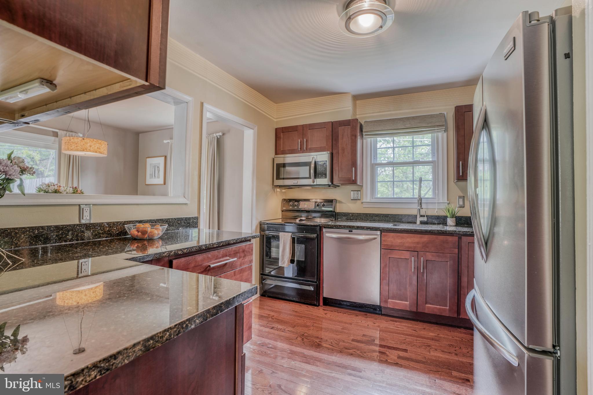 2 Ridgefield Road Lutherville-Timonium, MD 21093 - Photo 10 of 38 Kitchen updated in 2015