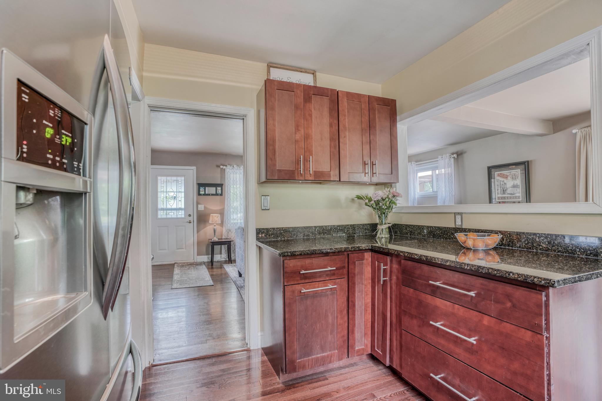 2 Ridgefield Road Lutherville-Timonium, MD 21093 - Photo 12 of 38 Beautiful cabinets