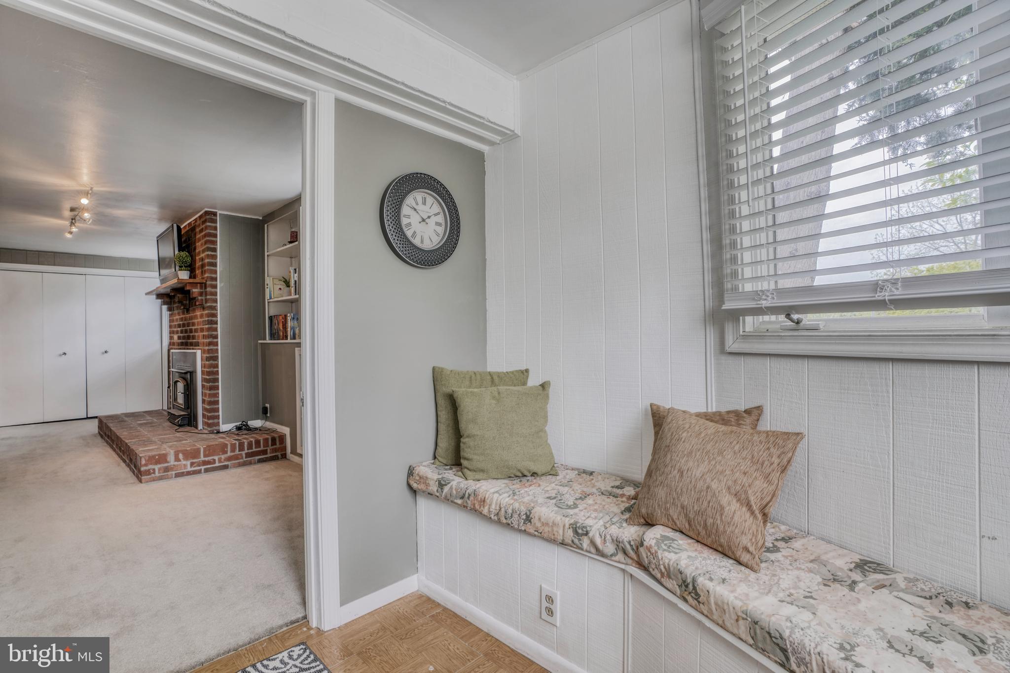 2 Ridgefield Road Lutherville-Timonium, MD 21093 - Photo 31 of 38 Mud room-great place to leave your jacket & shoes