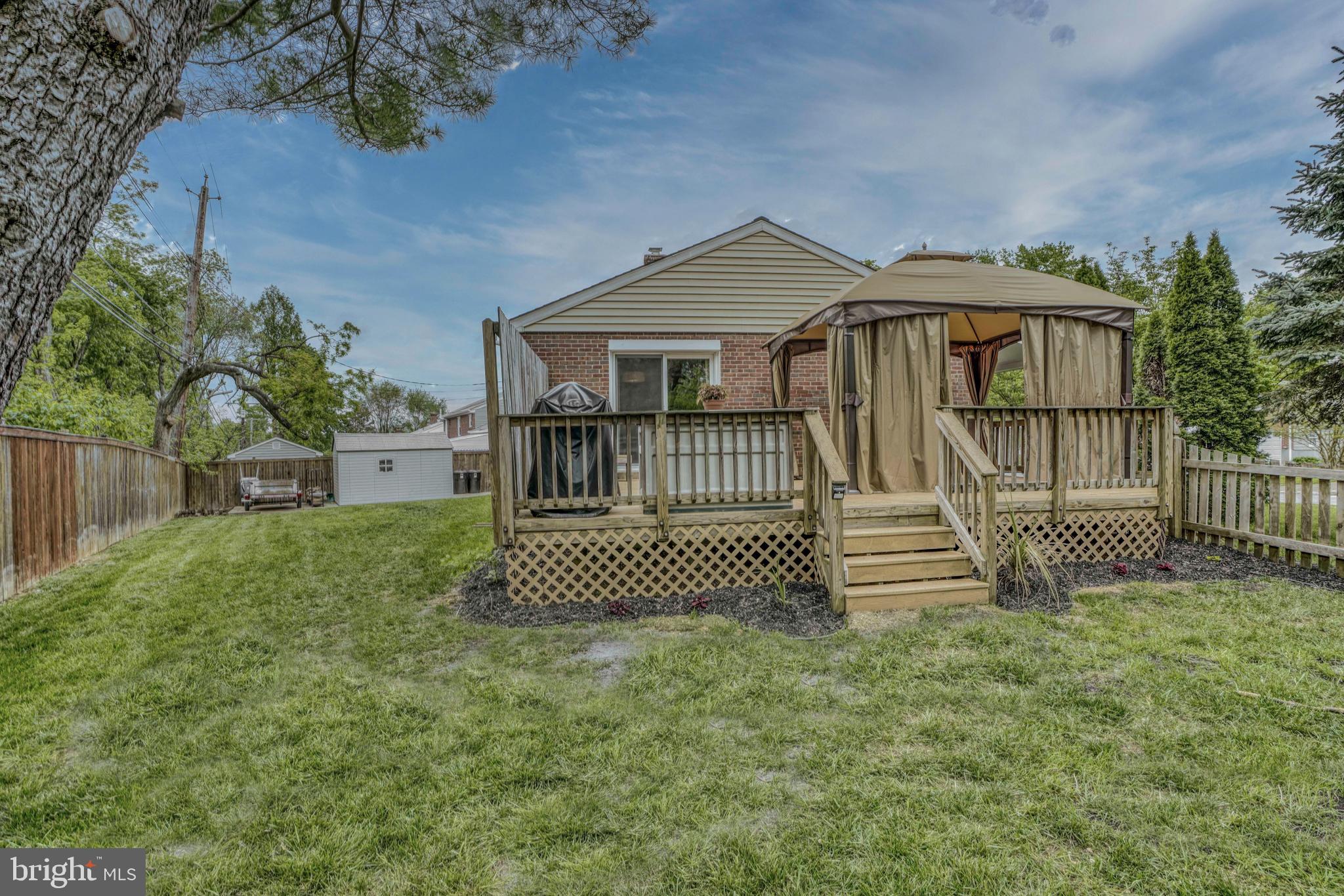 2 Ridgefield Road Lutherville-Timonium, MD 21093 - Photo 35 of 38 Rear photo of deck