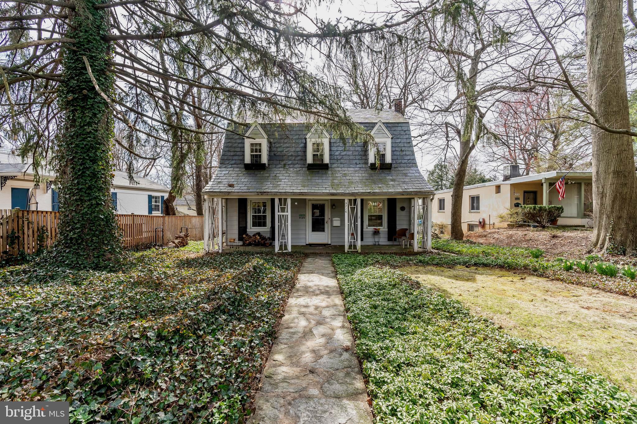5716 Oakshire Road Baltimore, MD 21209 - Photo 1 of 44 Gallery Image 1