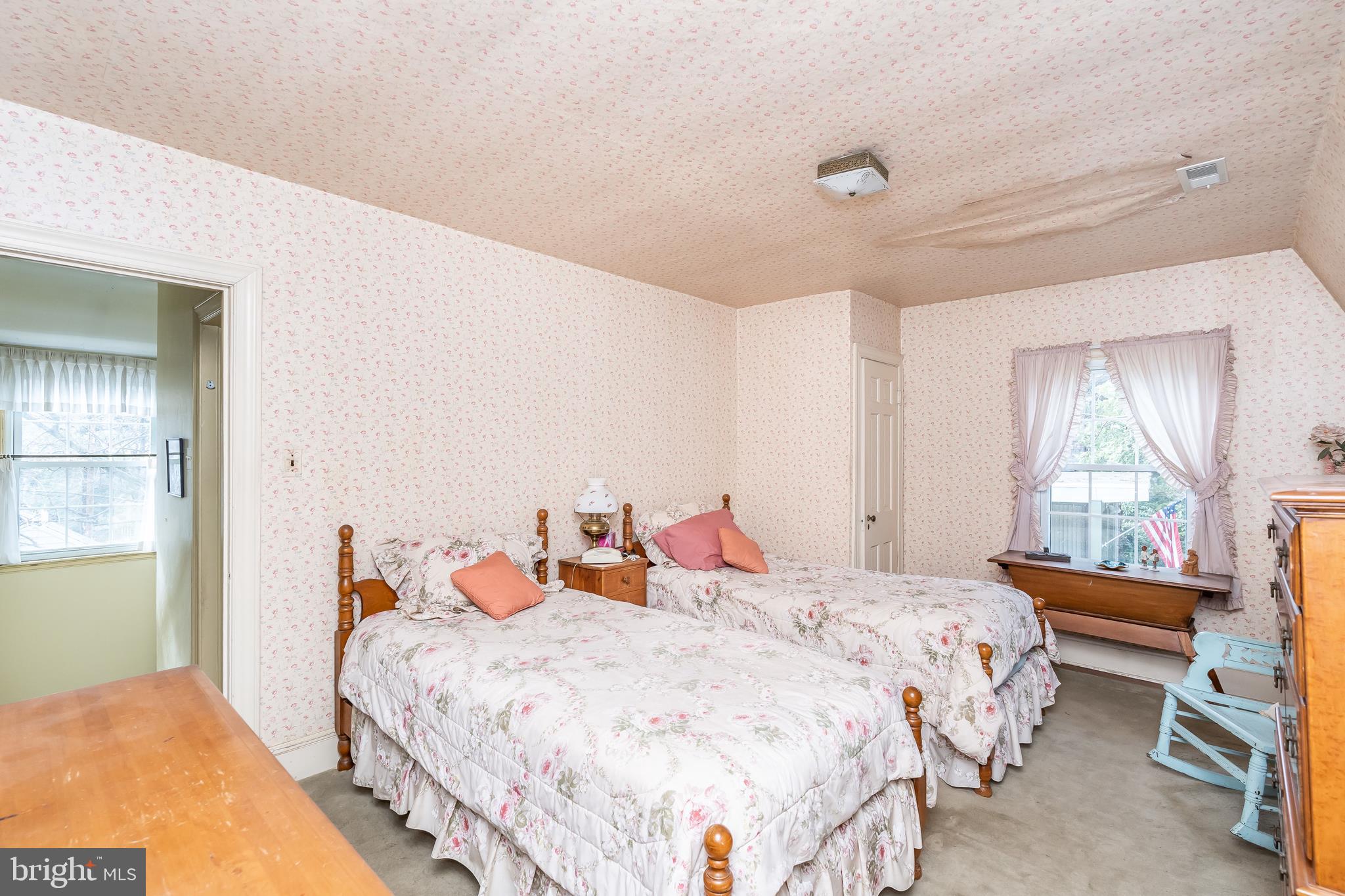 5716 Oakshire Road Baltimore, MD 21209 - Photo 31 of 44 Gallery Image 31